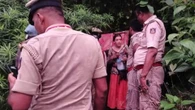 India, la donna russa trovata in una grotta con le figlie: “Gli uomini fanno più paura dei serpenti”
