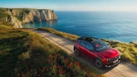 Renault 4 E-Tech Electric, arriva la versione "Plein Sud" con tetto apribile