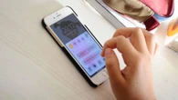 Scuola, Valditara estende la stretta: stop ai cellulari anche alle Superiori