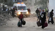Gaza, nuovi raid israeliani: almeno 80 morti. Trump: “Tutti gli ostaggi devono essere liberati”
