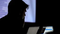 Sciopero siti porno in Francia, società svizzera aggira il blocco: boom di iscrizioni