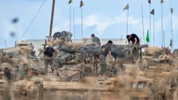 A Gaza la ritirata delle forze israeliane con carri armati, bulldozer e truppe. Hamas si riposiziona