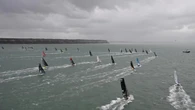 Transat Café L’Or verso una brutta notte, già quattro fuori gioco