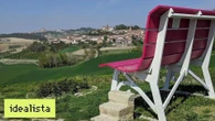 Scopri le panchine giganti in Piemonte: un modo diverso di guardare il paesaggio