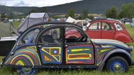 Tutti in Slovenia: c’è il raduno della Citroën 2CV più grande del mondo