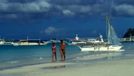 48 ore a Boracay: per alcuni l’isola più bella delle Filippine, senza dubbio la più turistica