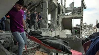 Sangue sui negoziati, Gaza oltre 120 morti in un solo giorno di raid
