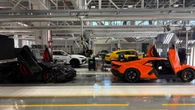 Lamborghini, che forza: così resiste alle tempeste globali