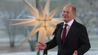 Scholz appeso al referendum dei liberali