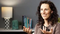 Harvard revoca la cattedra alla docente italiana Francesca Gino: “Manipolava i dati”