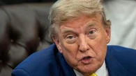 Trump gioca alla guerra: “Non so cosa farò”. L’Iran: “Restiamo fedeli alla diplomazia”