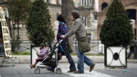 Manovra 2025: congedo parentale all’80%, tutte le novità per le famiglie