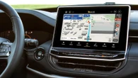 Stellantis lancia 4screen: la guida con servizi di mobilità in tempo reale