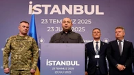 Istanbul, niente pace ma accordo su scambio prigionieri. Dagli Usa 322 milioni in armi a Kiev