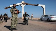 Si infiamma la guerra civile in Siria, e Israele bombarda anche lì