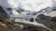 Viaggio nello Stelvio che cambia: la montagna, la neve, quello che resta