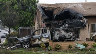 San Diego, areo privato si schianta sulle abitazioni: morte tutte le persone che erano a bordo