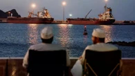 Hormuz, navi cinesi attraversano lo Stretto mentre Trump discute con Xi sulla sicurezza