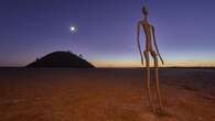 Sculture giganti, figure umane nel deserto e murales sulle dighe: in Western Australia a caccia di land art