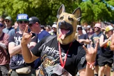 Hellfest : 10 photos de métalleux du festival en plein délire