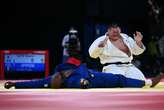 Judo : le Japonais battu deux fois par Teddy Riner aux JO était blessé à la main droite