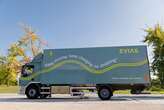 « En roulant 1 km, on gagne 5 km d’autonomie » : un mode de recharge électrique des poids lourds sur la route testé à Troyes