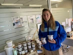 Pyrénées-Orientales : les producteurs de pêches se diversifient dans les amandes