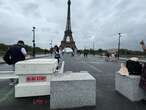 « Traverser la Seine en toute sécurité » : les véhicules motorisés officiellement interdits sur le pont d’Iéna