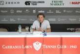 « Je profite du tennis comme un petit garçon » : l’ex-footballeur Diego Forlan débute sur le circuit pro