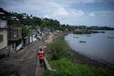 Mayotte : la moitié de l’île privée d’eau courante après un « incident » dans une usine de potabilisation