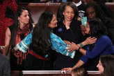 Présidentielle américaine : Angela Alsobrooks et Lisa Blunt Rochester, les premières femmes noires à siéger en même temps au Sénat