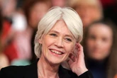À Paris, ses voisins pleurent Françoise Hardy : « Elle était simple, elle faisait des compliments »