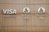 JO Paris 2024 : comment payer sur les sites olympiques quand on n’a pas de carte Visa ?