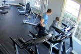 « Parce qu’il est trop gros » : un père accusé du meurtre de son fils après l’avoir forcé à courir sur un tapis de course