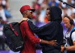 JO Paris 2024, athlétisme : la magnifique image de Tamberi qui aide son concurrent Barshim, touché au mollet