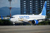 Une passagère d’United Airlines mord un steward et provoque un atterrissage en urgence à Orlando