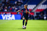 « Un grand jour pour moi » : Sakina Karchaoui prolonge jusqu’en 2028 avec le PSG féminin