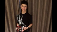 Teen designs and builds a robotic hand with only LEGOs