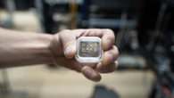 World’s most accurate clock requires a 2-mile laser beam