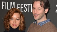   Aubrey Plaza se confie sur son deuil après la mort de son mari : « une lutte quotidienne »  