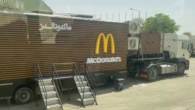   Un McDonald’s mobile pour la visite de Donald Trump en l’Arabie saoudite ? Voici ce qu’on a découvert  