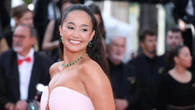   Léna Situations n’a pas fait appel à n’importe qui pour lancer ses vlogs d’aoûts qui cartonnent chaque été  