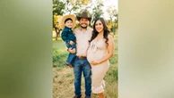 Mom undergoes double amputation after giving birth