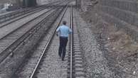 Hero rail workers save 3-year-old on train tracks