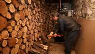 Europe's energy crisis raises firewood prices, theft fearsEurope’s energy crisis is forcing some people to turn to cheaper sources to stay warm as the weather gets colder10/27/2022 02:30:13 EDT