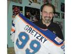 Former Oilers stick man auctioning off autographed Gretzky and Howe sticks