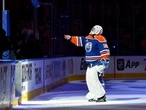 Edmonton Oilers planning to keep struggling goalie, but bring in outside help: Oilers insider