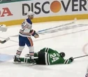 'Make it make sense': Hockey world reacts to Darnell Nurse's nasty slash on Roope Hintz