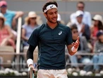 Lorenzo Musetti kicks ball that hits French Open line judge, cited for unsportsmanlike conduct