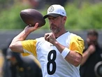 Steelers QB Aaron Rodgers is ’pretty sure’ 2025 season will be his last in NFL